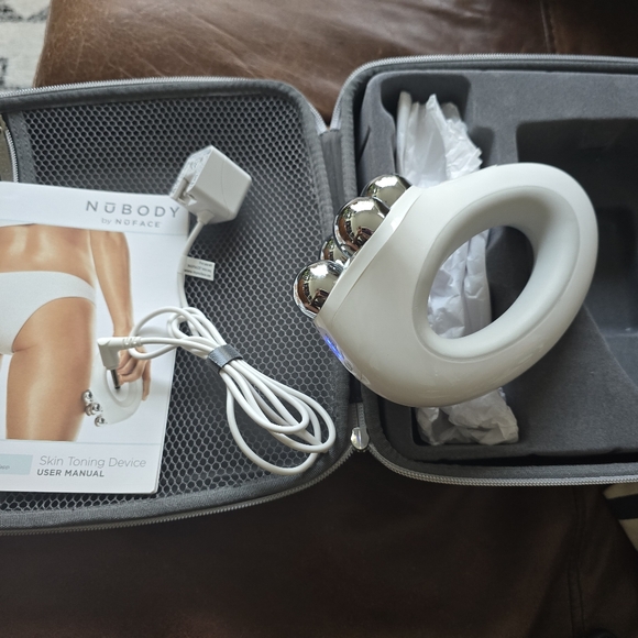 NuFace NuBODY Toning Device in White and Silver - Picture 3 of 4